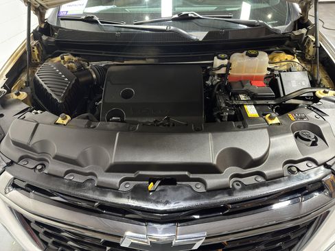 Used 2024 Chevrolet Traverse Premier image 42