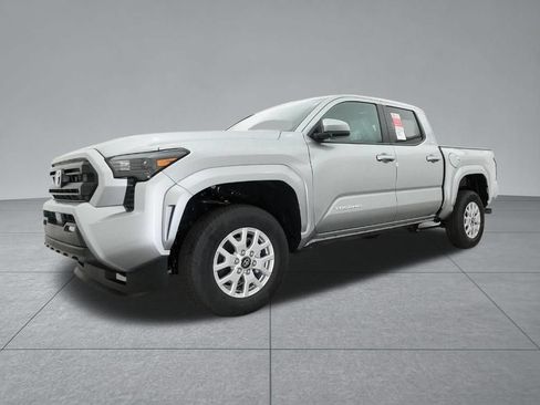 Used 2026 Toyota Tacoma SR5 RWD image 20