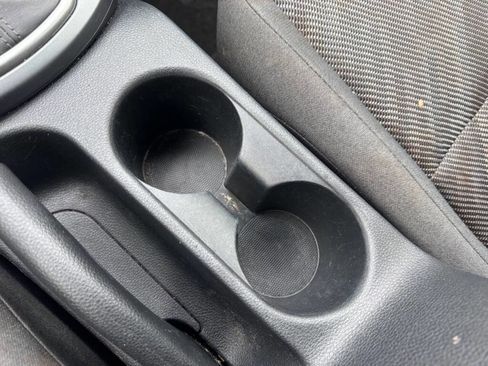 Used 2021 Kia Seltos LX image 12