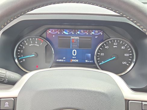 Used 2024 Ford Expedition XLT RWD image 23