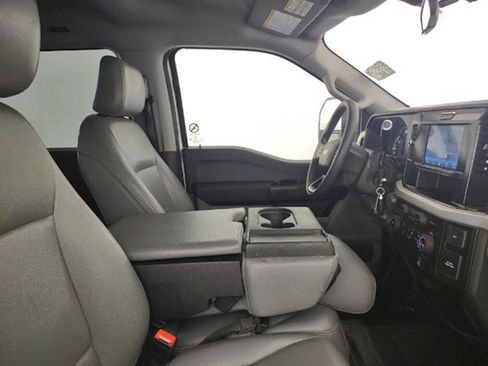 Used 2025 Ford F250 XL w/ FX4 Off-Road Package AWD/4WD image 18
