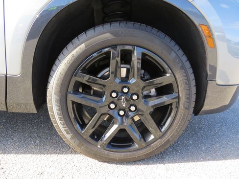 Certified 2024 Chevrolet Blazer Premier w/ Enhanced Convenience Package image 10