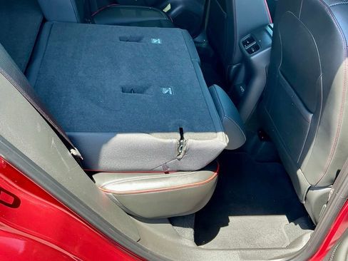 Used 2022 Buick Envision Essence w/ Technology Package II FWD image 30