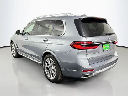 Used 2026 BMW X7 xDrive40i AWD/4WD image 7