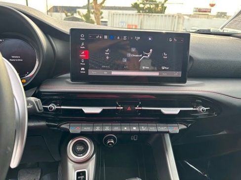 Used 2024 Dodge Hornet R/T image 19