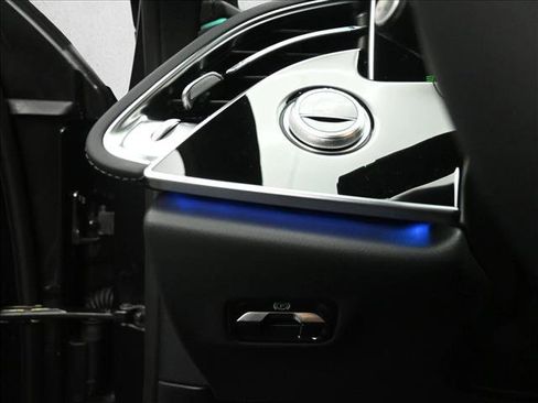 New 2026 Mercedes-Benz E 350 4MATIC Sedan image 18