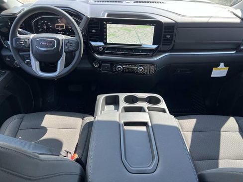 New 2026 GMC Sierra 1500 Elevation image 12