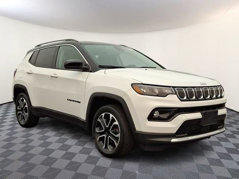 Used 2022 Jeep Compass Limited w/ Sun and Sound Group AWD/4WD image 1