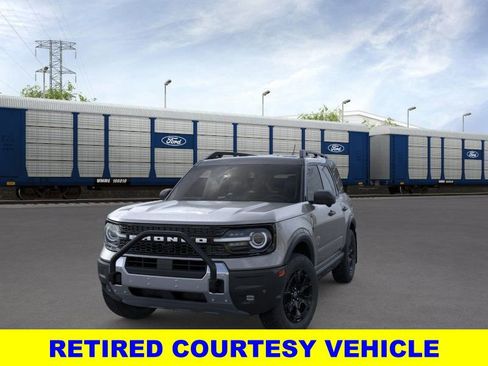 New 2025 Ford Bronco Sport Badlands w/ Sasquatch Badlands Package AWD/4WD image 2