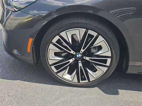 Used 2026 BMW 540i xDrive AWD/4WD image 8