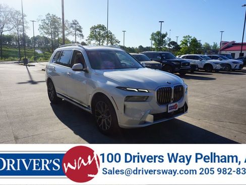 Used 2023 BMW X7 xDrive40i w/ Premium Package AWD/4WD image 1