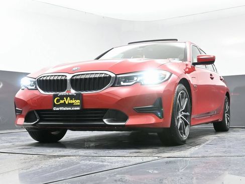 Used 2022 BMW 330e xDrive w/ Convenience Package AWD/4WD image 50