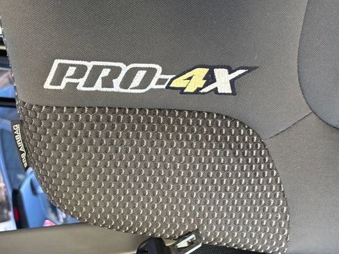 Used 2015 Nissan Xterra PRO-4X image 26