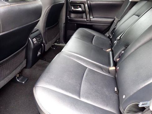 Used 2023 Toyota 4Runner 40th Anniversary SE AWD/4WD image 10