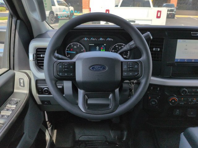 New 2027 Ford F350 XL w/ XL Chrome Package AWD/4WD image 15