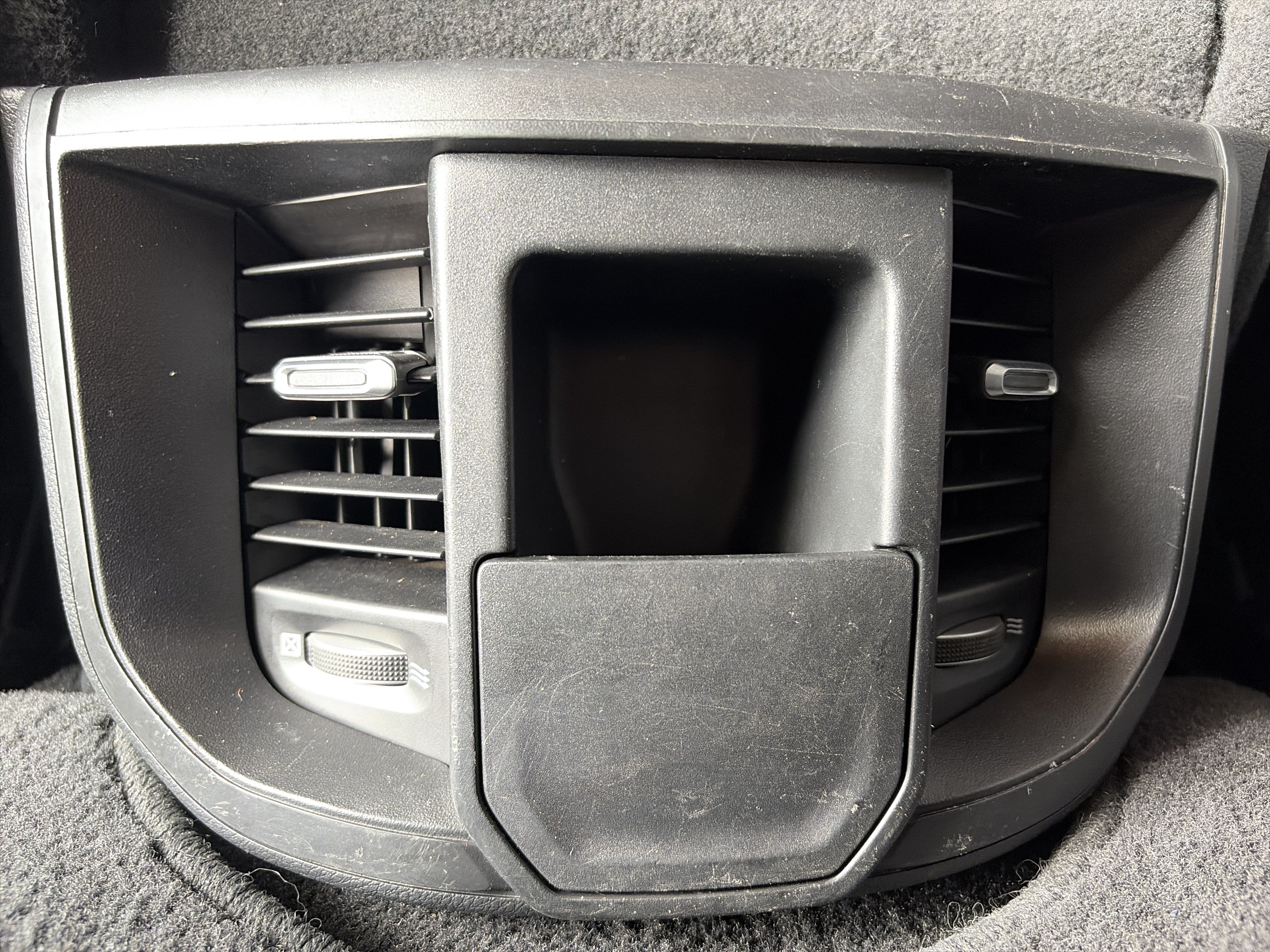 Used 2022 RAM 3500 Tradesman AWD/4WD image 12