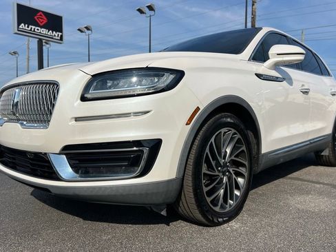 Used 2019 Lincoln Nautilus Reserve image 14
