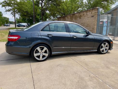 Used 2010 Mercedes-Benz E 350 Sedan image 14