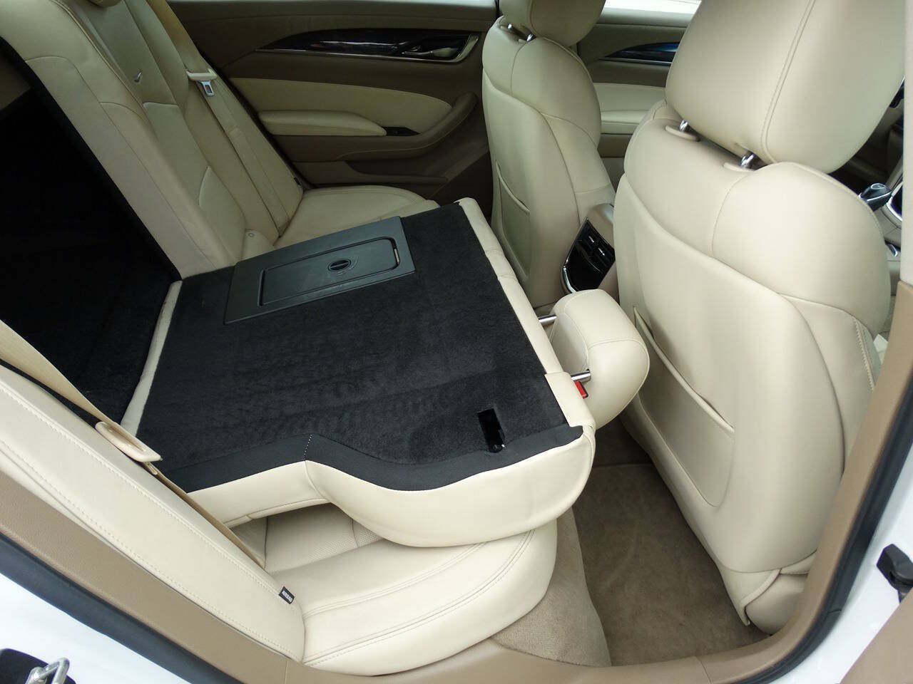 Used 2015 Cadillac CTS Luxury AWD image 38