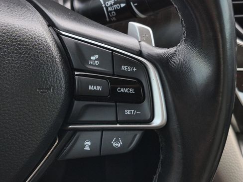 Used 2020 Honda Accord Touring image 26