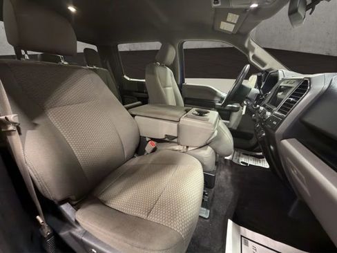 Used 2016 Ford F150 XLT w/ Equipment Group 302A Luxury AWD/4WD image 19