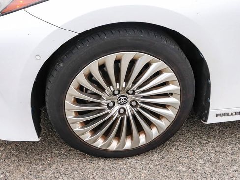 Used 2021 Toyota Mirai RWD image 16