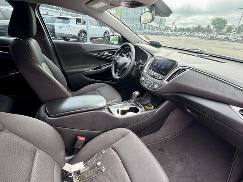 Used 2020 Chevrolet Malibu LS FWD image 15
