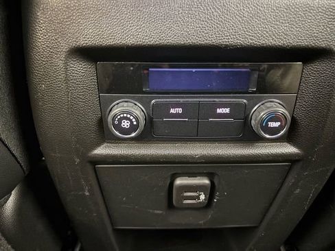 Used 2019 Chevrolet Traverse LT w/ LPO, Floor Liner Package image 4