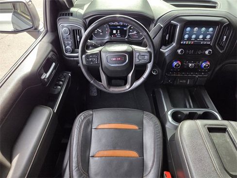 Certified 2021 GMC Sierra 1500 AT4 w/ AT4 Value Package image 12