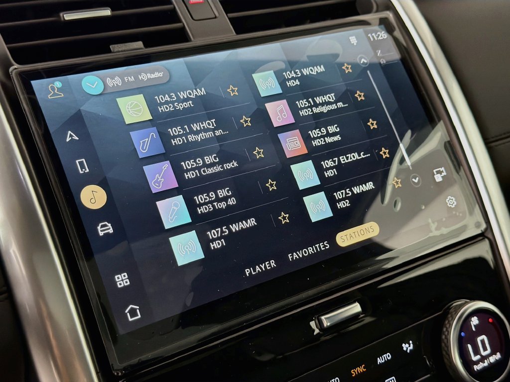 New 2026 Land Rover Discovery S AWD/4WD image 15