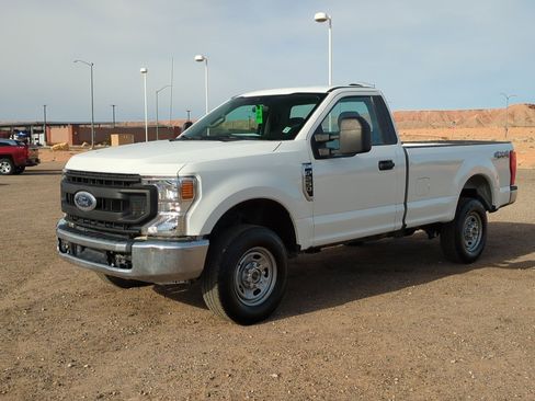 Used 2021 Ford F250 XL w/ Power Equipment Group image 8