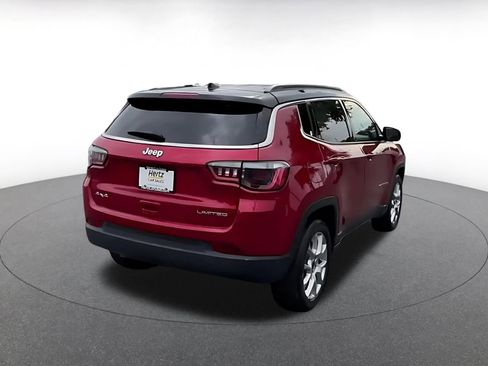 Used 2025 Jeep Compass Limited AWD/4WD image 12