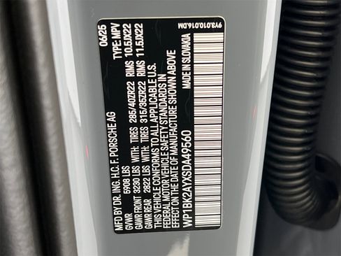 New 2025 Porsche Cayenne Turbo GT image 36