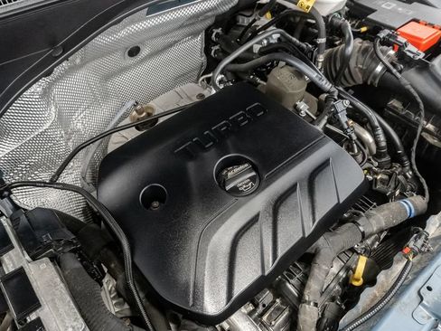 Used 2024 Buick Encore GX Sport Touring FWD image 4