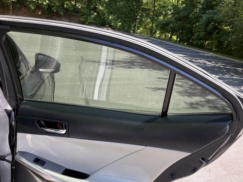 Used 2014 Lexus IS 350 w/ F Sport Package RWD image 31