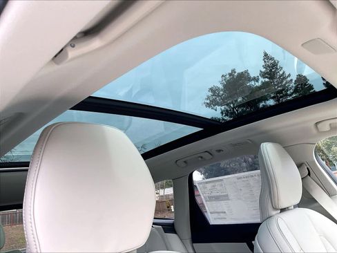 New 2026 Volvo XC60 T8 Ultra w/ Protection Package Premier image 29