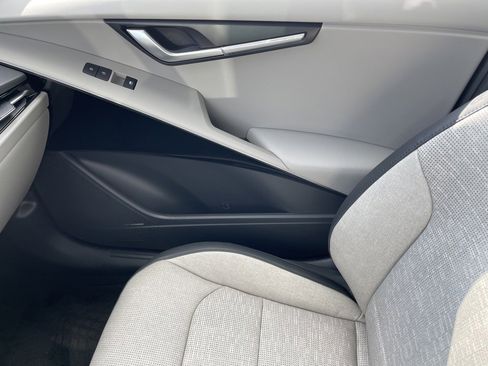 New 2023 Kia Niro Wave image 20