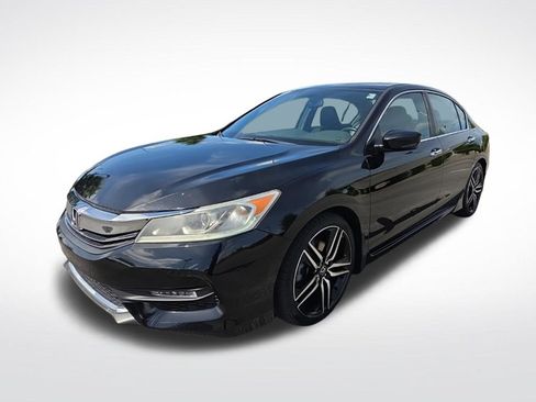Used 2017 Honda Accord Sport image 9