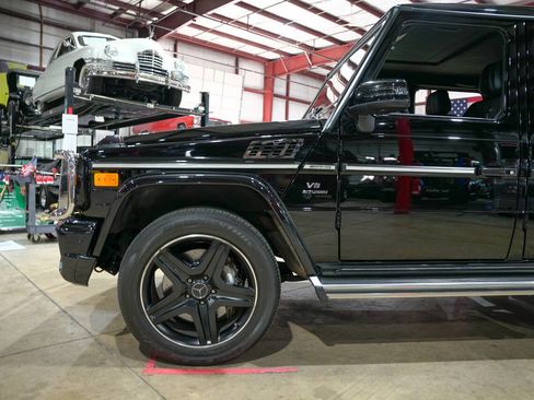 Used 2014 Mercedes-Benz G 63 AMG 4MATIC image 3