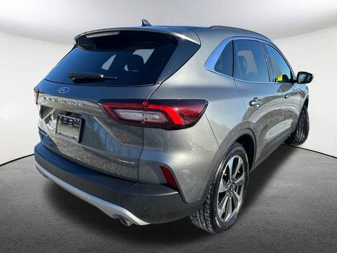 Used 2025 Ford Escape Platinum image 16