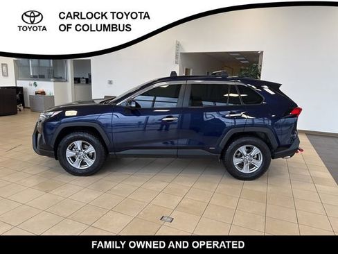 Used 2024 Toyota RAV4 XLE w/ Convenience Package image 2