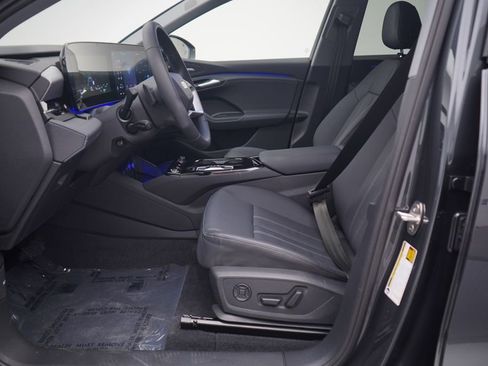 Used 2025 Audi Q6 e-tron Premium Plus w/ Premium Plus image 6