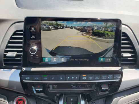 New 2026 Honda Odyssey EX-L image 17