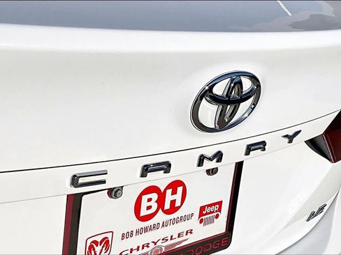 Used 2021 Toyota Camry LE image 22