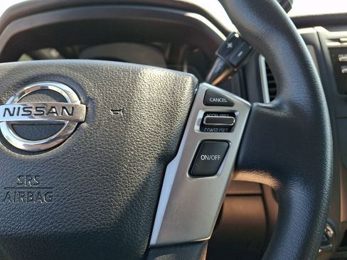 Used 2017 Nissan Titan S AWD/4WD image 19