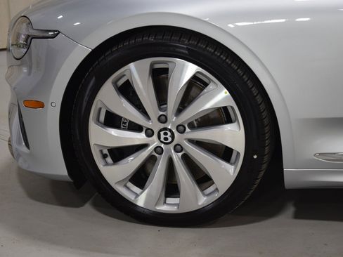 New 2026 Bentley Continental GTC image 17