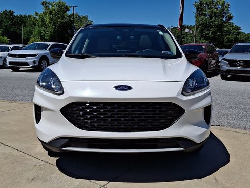 Used 2020 Ford Escape SE Sport AWD/4WD image 2