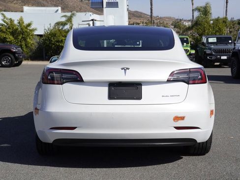 Used 2020 Tesla Model 3 Long Range AWD/4WD image 5