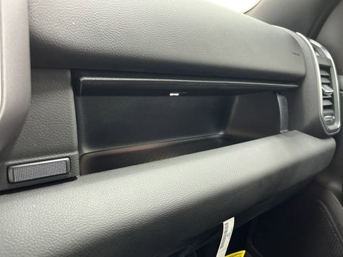 New 2026 RAM 1500 4x4 Crew Cab image 22