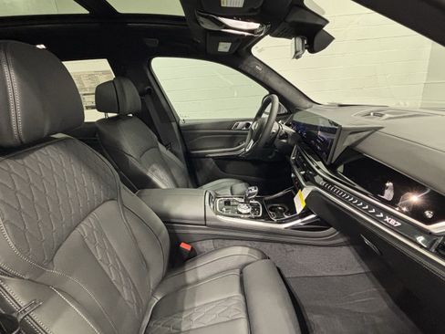 New 2026 BMW ALPINA XB7 AWD/4WD image 24